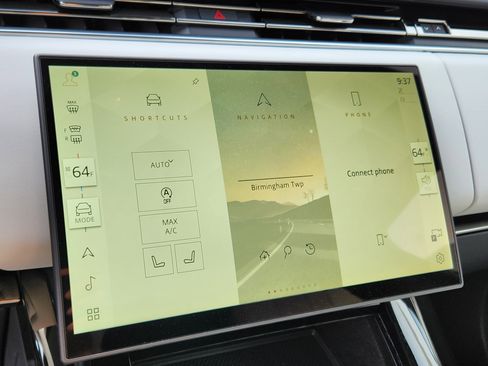 Certified 2025 Land Rover Range Rover Sport SE image 20