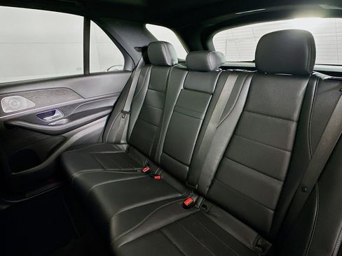 Used 2023 Mercedes-Benz GLE 450 4MATIC w/ AMG Line Exterior image 23