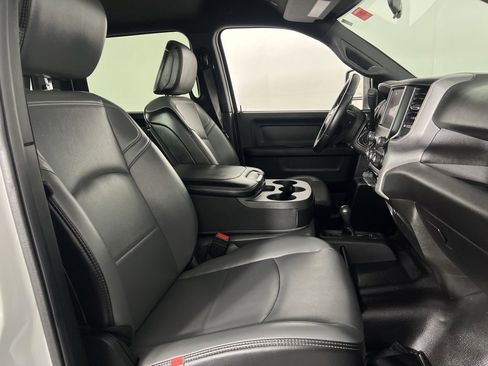 Certified 2024 RAM 3500 Tradesman w/ Chrome Appearance Group image 29