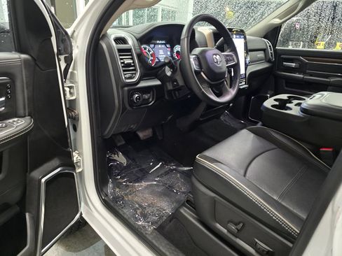 Used 2024 RAM 2500 Laramie w/ Safety Group AWD/4WD image 18