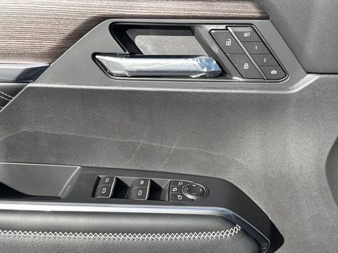 New 2026 GMC Acadia Denali w/ Super Cruise Package image 19