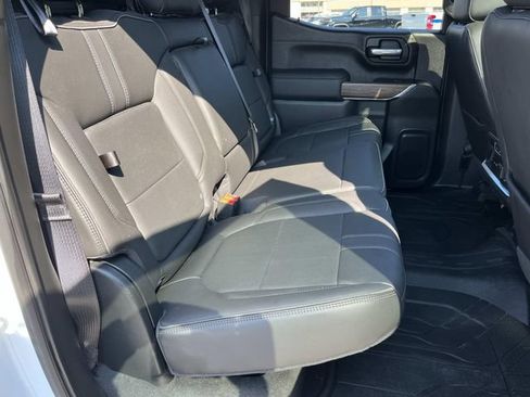 Used 2021 Chevrolet Silverado 1500 High Country w/ Technology Package AWD/4WD image 27