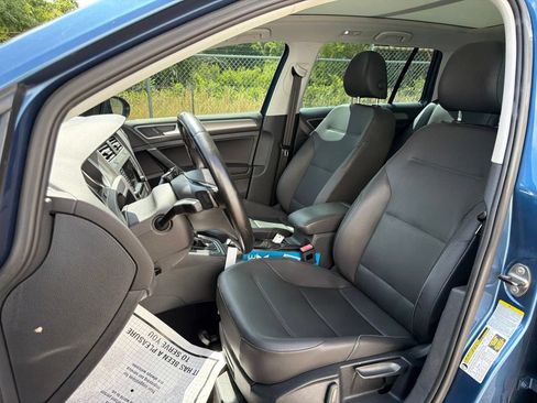 Used 2015 Volkswagen Golf TDI SE FWD image 22