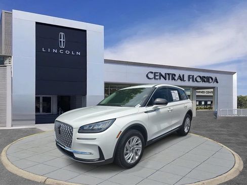 Certified 2023 Lincoln Corsair FWD image 9