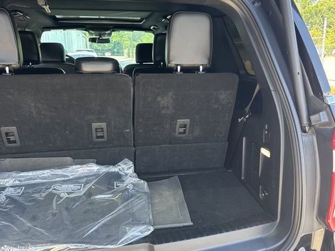 Used 2021 Ford Expedition XLT RWD image 30