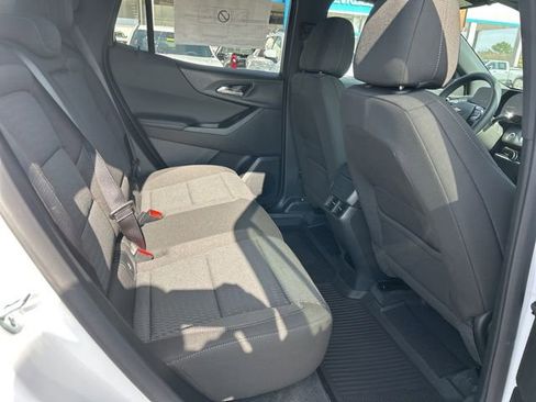 New 2026 Chevrolet Equinox LT image 30