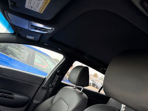 Certified 2022 Kia Sportage Nightfall Edition w/ Nightfall Fwd Premium Package image 9