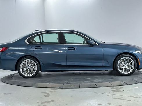 Used 2026 BMW 330i xDrive Sedan w/ Premium Package AWD/4WD image 8