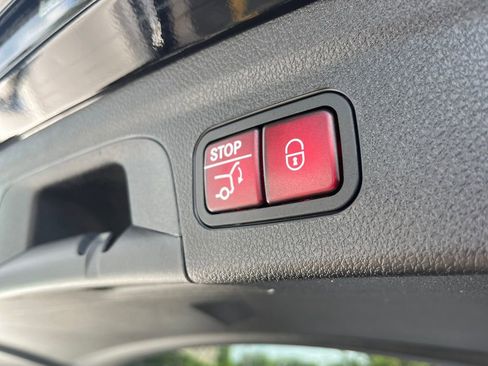 Used 2022 Mercedes-Benz GLE 350 4MATIC image 21