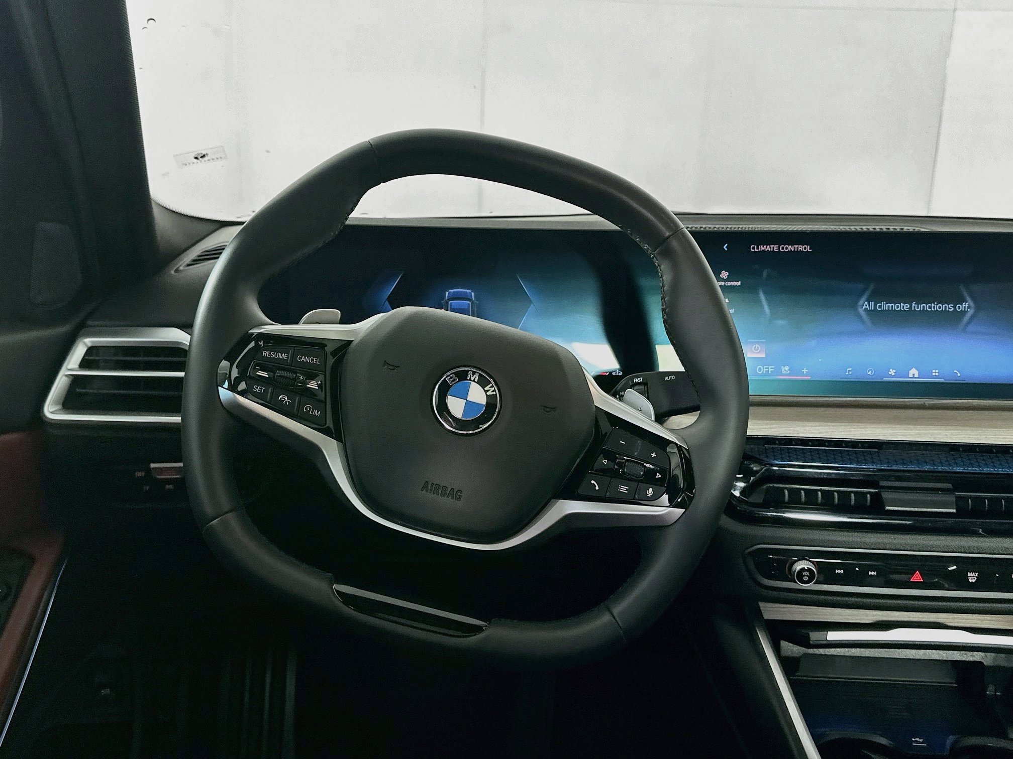 Used 2025 BMW 330i Sedan RWD image 18