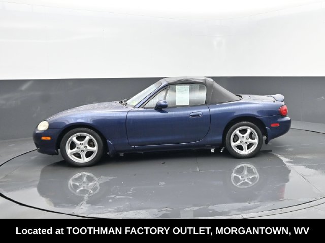Used 2001 MAZDA MX-5 Miata RWD image 5