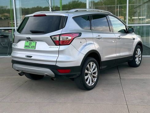 Used 2017 Ford Escape Titanium image 7