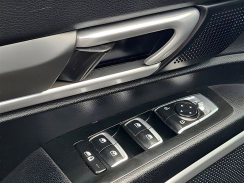 Used 2020 Kia Telluride S AWD/4WD image 12