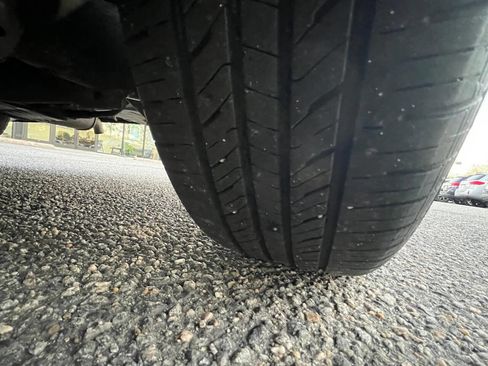 Used 2019 Ford Fiesta SE image 17