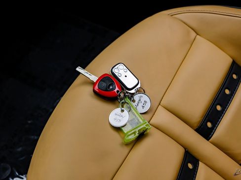 Used 2012 Ferrari 458 Italia Coupe image 98