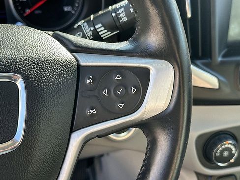 Used 2021 GMC Terrain SLE AWD/4WD image 35