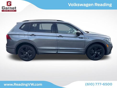 Certified 2023 Volkswagen Tiguan SE R-Line AWD/4WD image 6