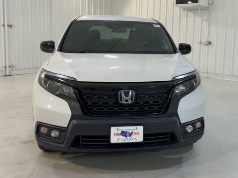 Used 2021 Honda Passport Sport image 4