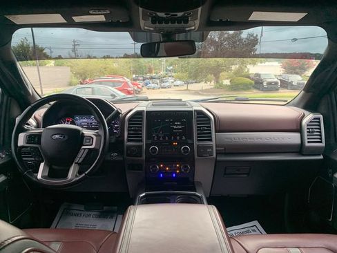 Used 2018 Ford F350 Platinum w/ Platinum Ultimate Package AWD/4WD image 13