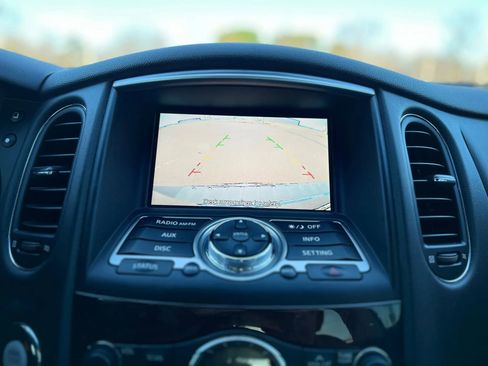 Used 2017 INFINITI QX50 Journey w/ Premium Package image 18