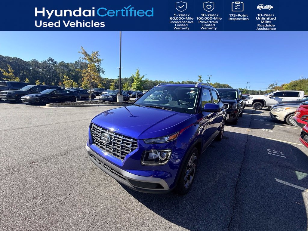 Used 2024 Hyundai Venue SEL FWD image 1
