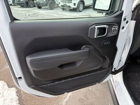 Certified 2025 Jeep Wrangler Unlimited Sport S 4xe AWD/4WD image 6