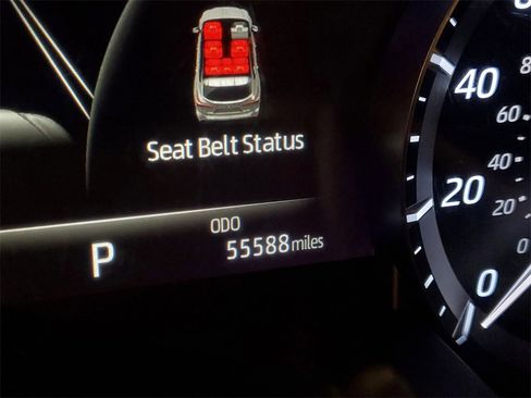 Used 2021 Toyota Highlander XLE image 25