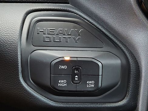 Certified 2025 RAM 3500 Laramie AWD/4WD image 28