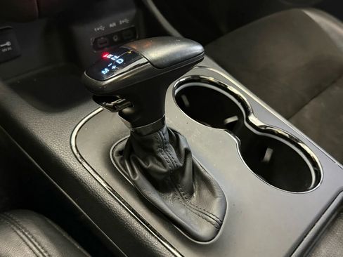 Used 2019 Dodge Durango GT image 17