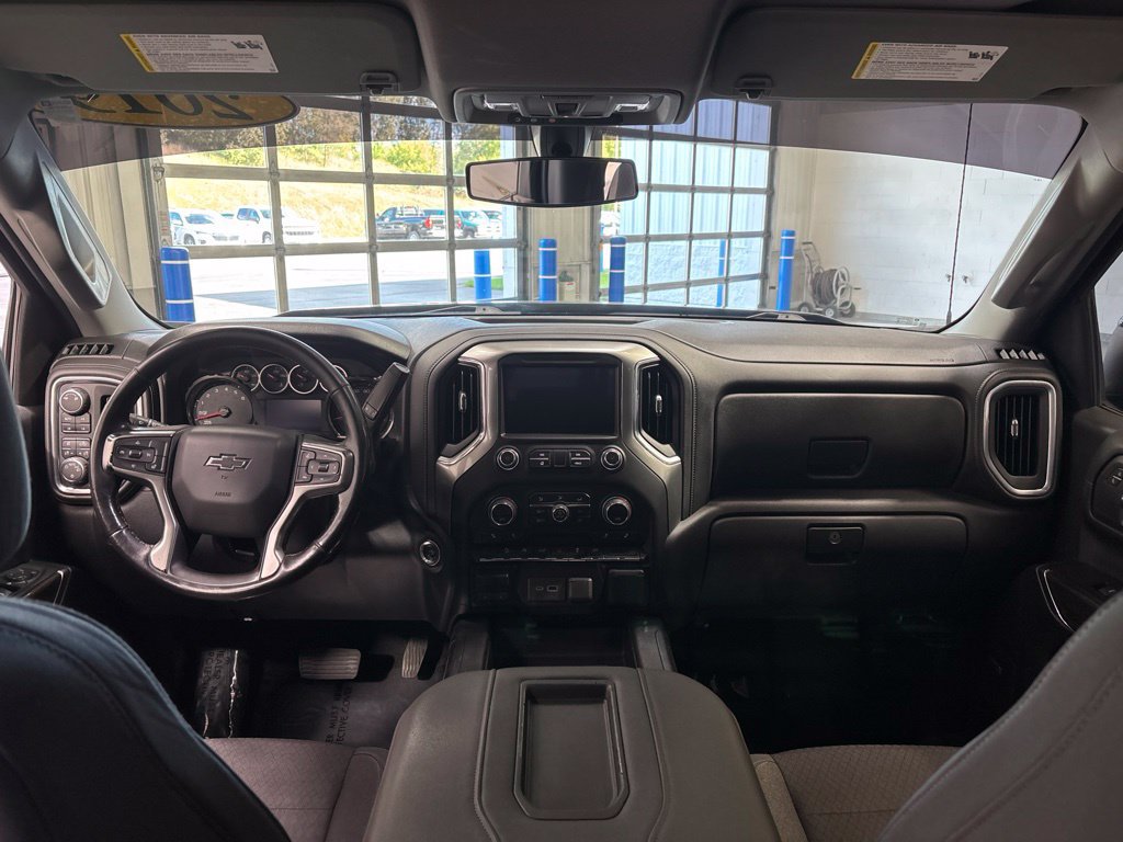 Used 2019 Chevrolet Silverado 1500 RST AWD/4WD image 11