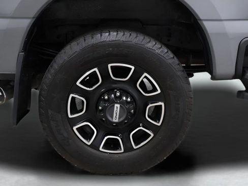 Used 2024 Ford F250 Platinum AWD/4WD image 39