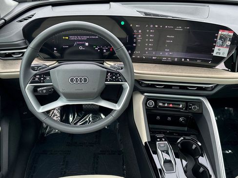 New 2025 Audi Q5 Premium image 13