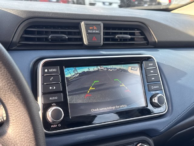 Used 2025 Nissan Versa SV FWD image 22