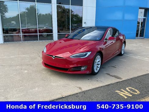 Used 2016 Tesla Model S AWD image 2