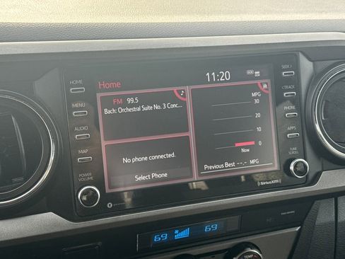 Used 2023 Toyota Tacoma TRD Off-Road image 22