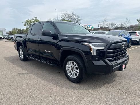 Used 2024 Toyota Tundra SR5 AWD/4WD image 10