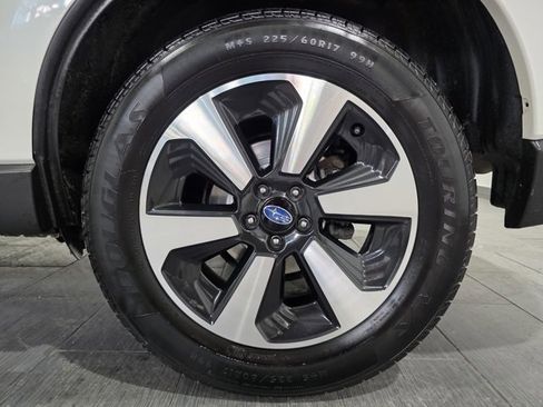 Used 2018 Subaru Forester 2.5i Premium image 24