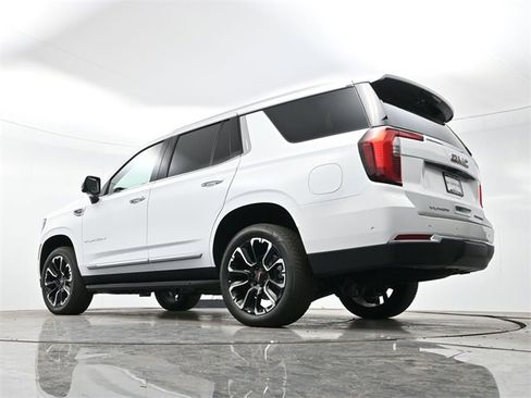 Used 2026 GMC Yukon Elevation w/ LPO, Floor Liner Package image 31