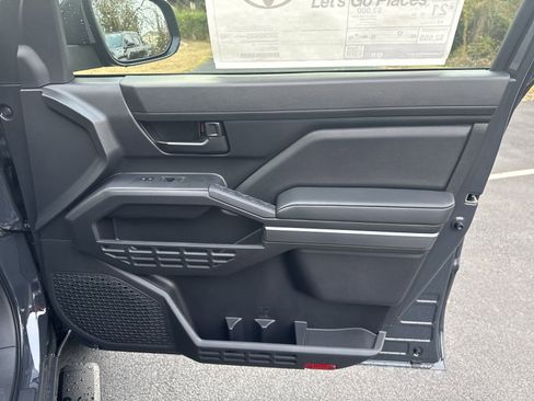 New 2024 Toyota Tacoma SR5 AWD/4WD image 34
