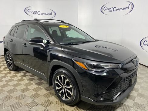 Certified 2024 Toyota Corolla Cross AWD Hybrid w/ Moonroof Package image 1