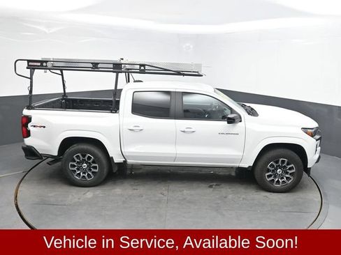 Used 2024 Chevrolet Colorado Z71 w/ Advanced Trailering Package AWD/4WD image 35