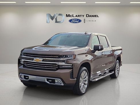 Used 2019 Chevrolet Silverado 1500 High Country AWD/4WD image 2