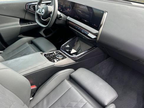 Used 2025 BMW X3 xDrive30i w/ Premium Package image 20