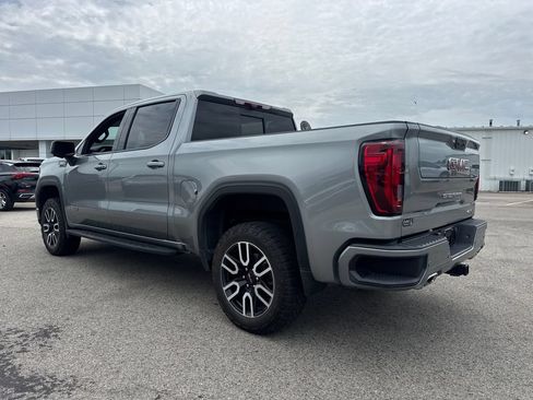 Used 2023 GMC Sierra 1500 AT4 w/ AT4 Premium Package AWD/4WD image 4