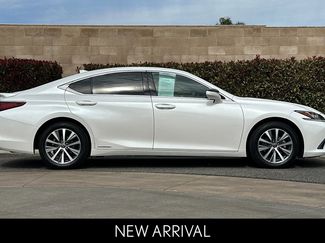 Certified 2021 Lexus ES 300h video 3