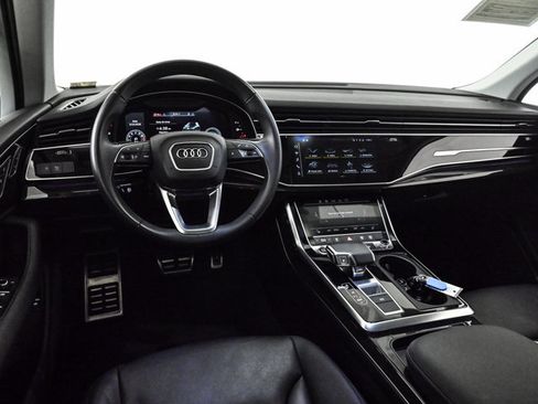 Used 2022 Audi Q7 3.0T Premium image 19
