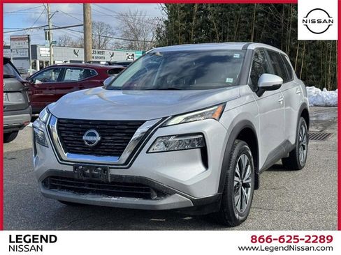 Used 2022 Nissan Rogue SV image 4