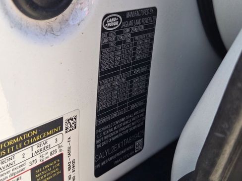 Used 2026 Land Rover Range Rover Velar Dynamic SE image 26