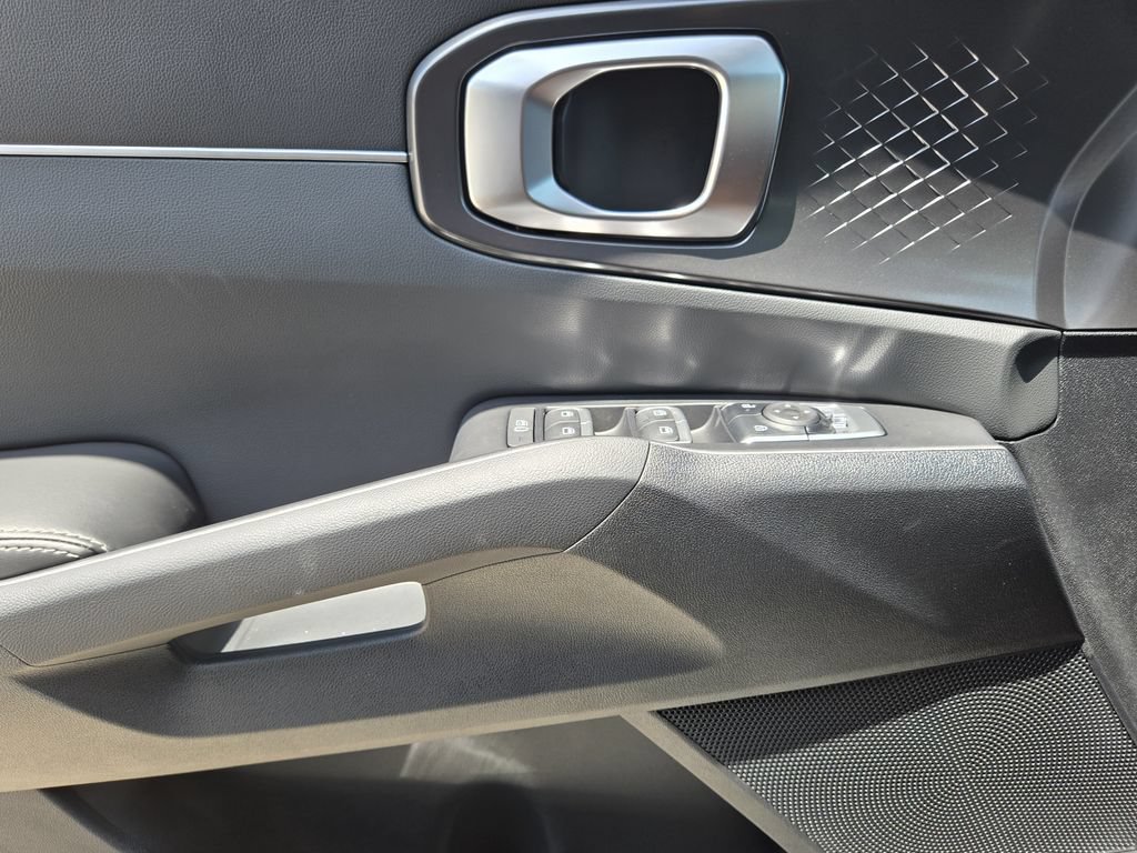 New 2026 Kia Sorento S w/ S Panoramic Sunroof Package FWD image 19