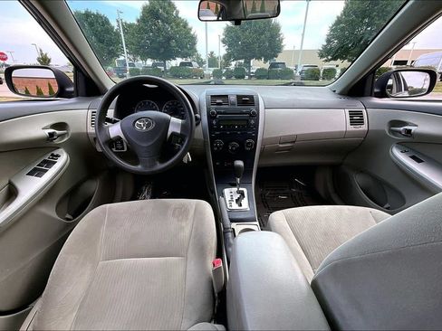 Used 2010 Toyota Corolla LE FWD image 20